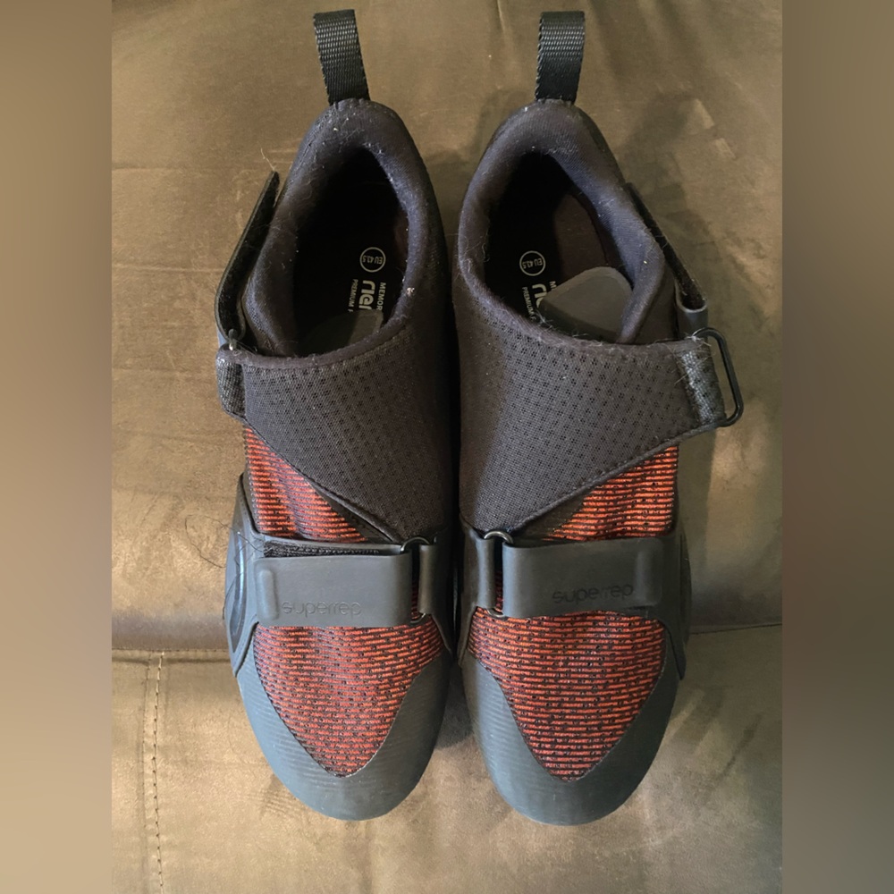 Nike Men's Superrep Cycle
Red and Black Cycling Shoes